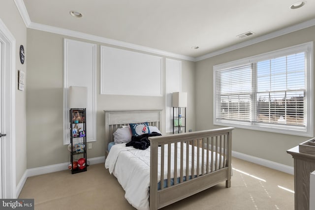 bedroom featuring visible vents, baseboards, carpet, ornamental molding, and recessed lighting