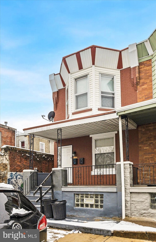 multi unit property featuring covered porch