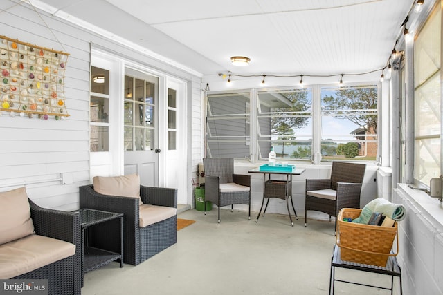 view of sunroom / solarium