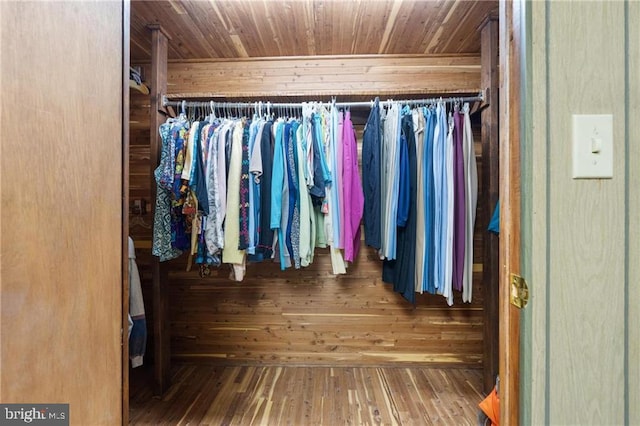 spacious closet featuring hardwood / wood-style flooring