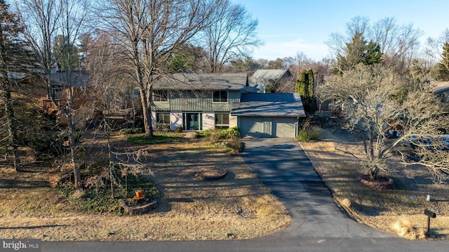 traditional-style home with driveway