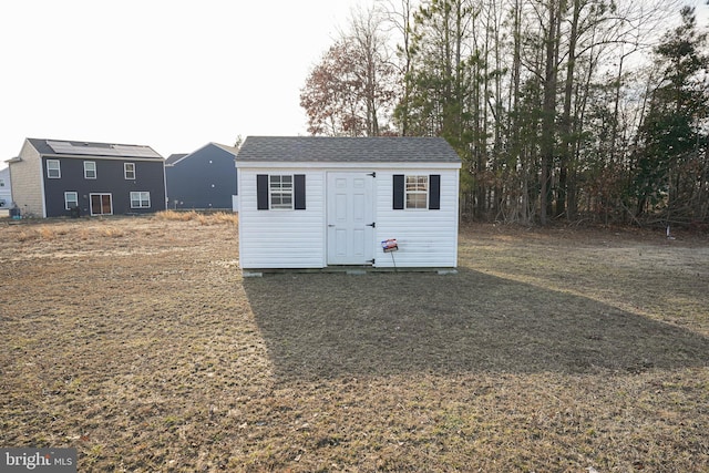 view of outbuilding