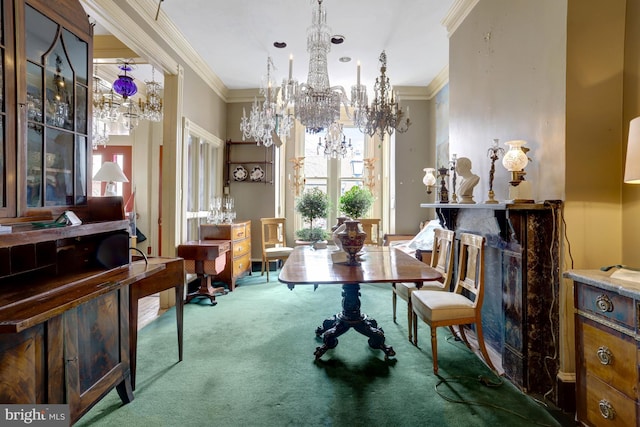 living area with carpet floors, an inviting chandelier, and crown molding