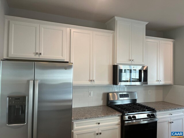 4011 Purple Flora Bnd, Charlottesville, VA 22911