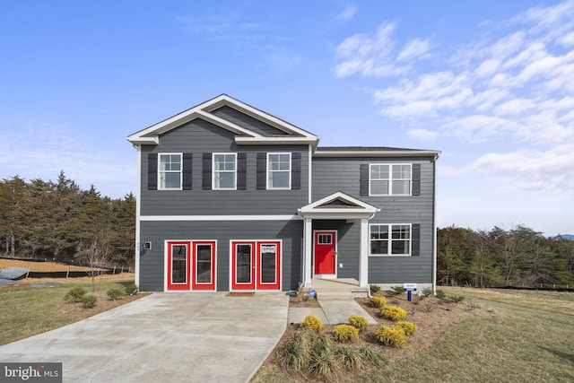 view of front of house with a front lawn