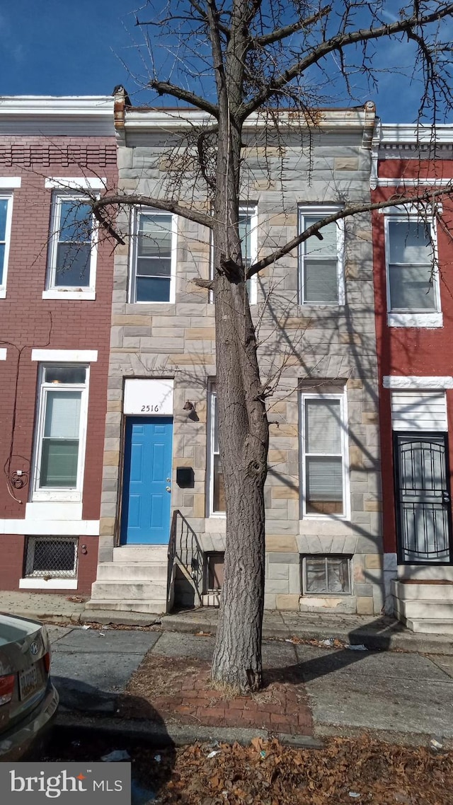 view of townhome / multi-family property