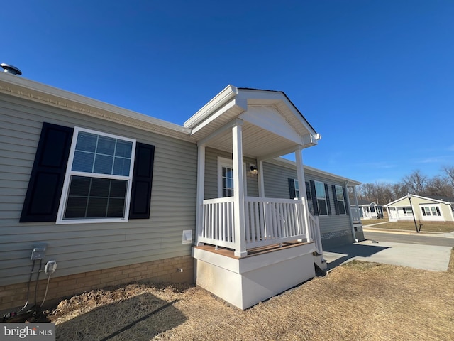 view of front of property with a porch