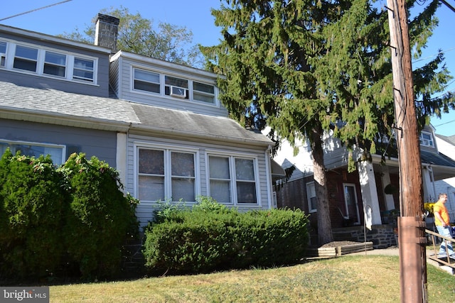 exterior space featuring a lawn