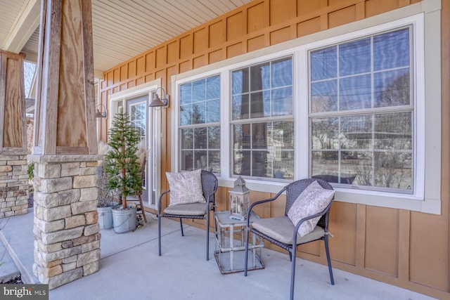 view of patio featuring covered porch