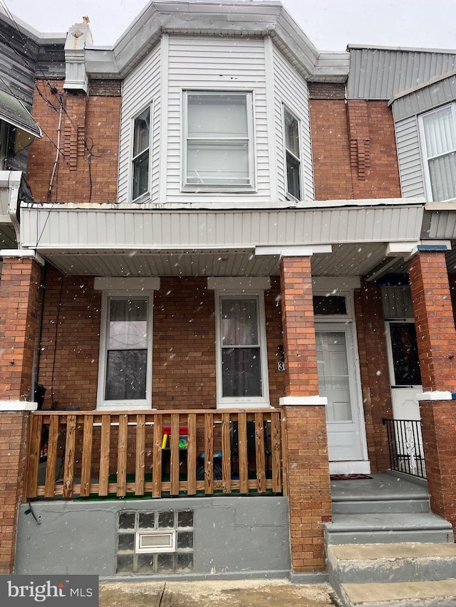 view of townhome / multi-family property