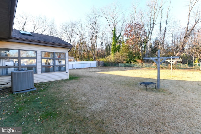 view of yard with cooling unit