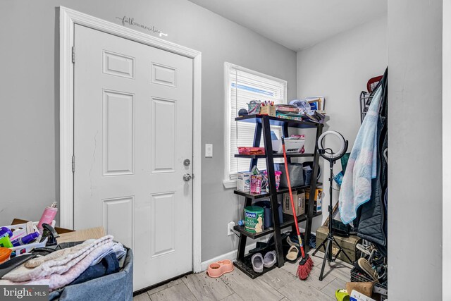 15 White St, Paterson, NJ 07522 - interior space