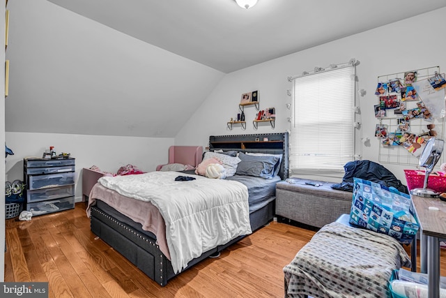 15 White St, Paterson, NJ 07522 - bedroom featuring lofted ceiling and wood-type flooring