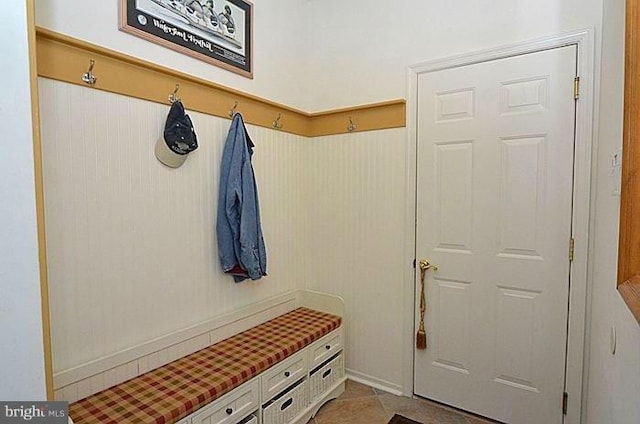 mudroom featuring tile patterned floors