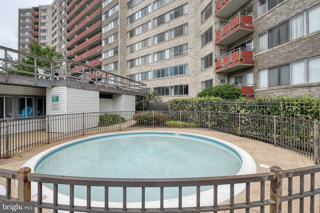 5340 Holmes Run Pkwy Unit 101, Alexandria, VA 22304 - view of community pool