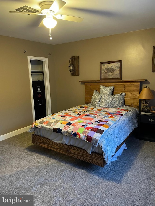 bedroom with carpet and ceiling fan