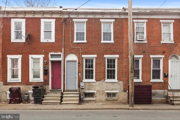 view of townhome / multi-family property