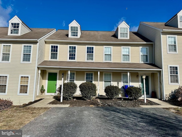 view of townhome / multi-family property