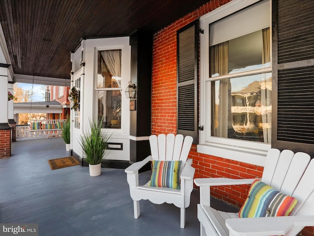 view of patio / terrace featuring covered porch