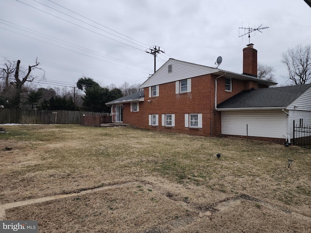 exterior space with a lawn