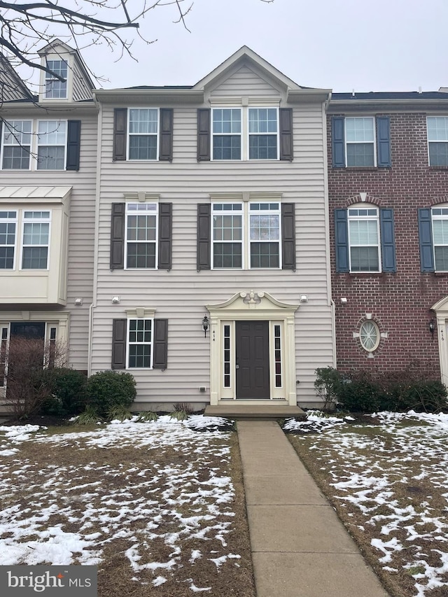 view of townhome / multi-family property