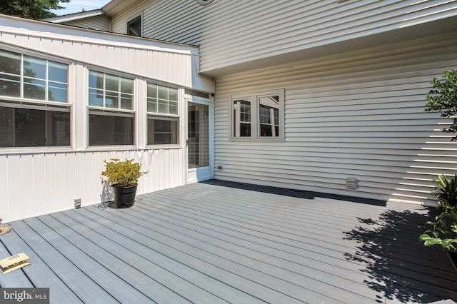 9238 English Meadow Way, Gaithersburg, MD 20882 - view of wooden deck