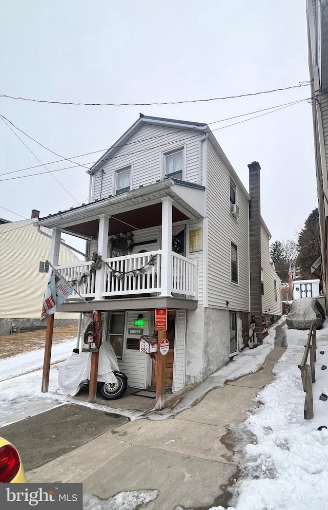 view of front of house