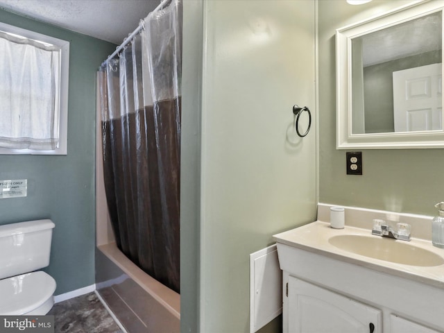 bathroom featuring baseboards, vanity, toilet, and shower / bathtub combination with curtain