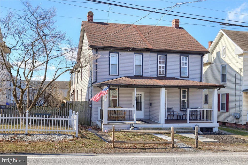 view of front of house with a porch