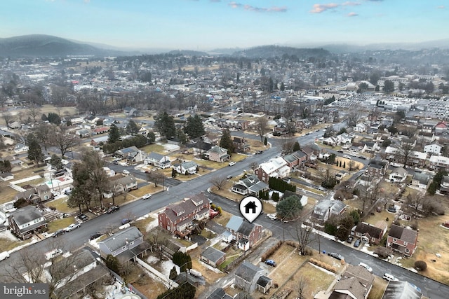 bird's eye view featuring a mountain view