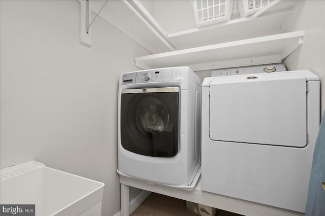 laundry room featuring laundry area and independent washer and dryer