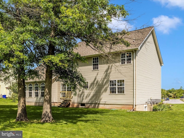 330 Mountaineers Way, Emmitsburg, MD 21727 - back of property with a lawn and entry steps