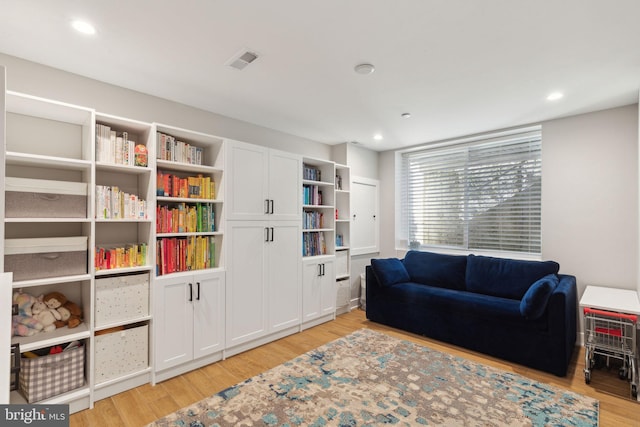 living area featuring light wood-type flooring