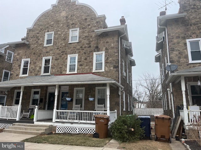 view of front of home with a porch