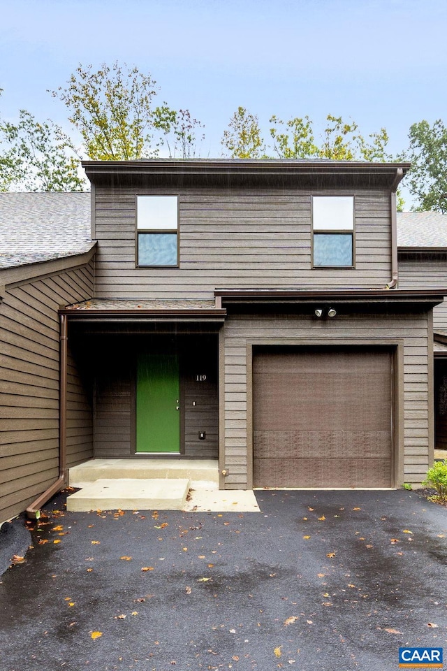 view of front of home featuring a garage