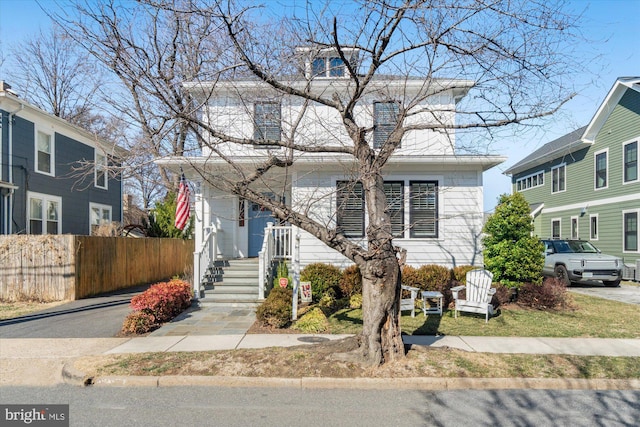 view of front of home