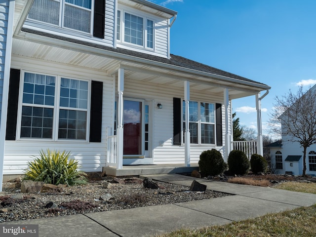 view of front facade with a porch