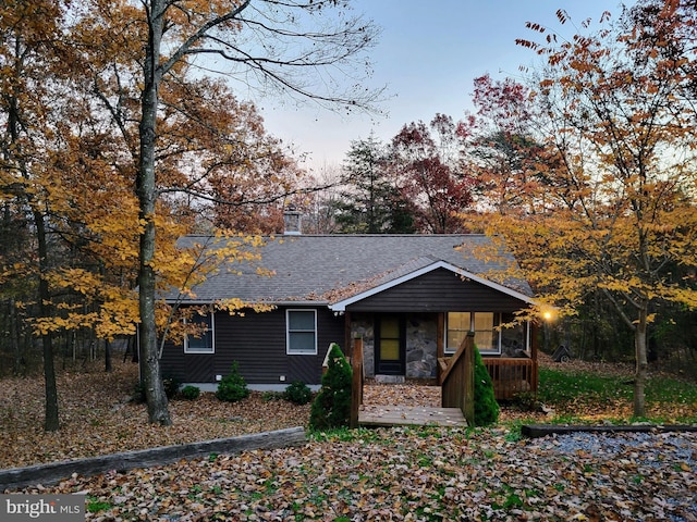 view of front facade with a porch