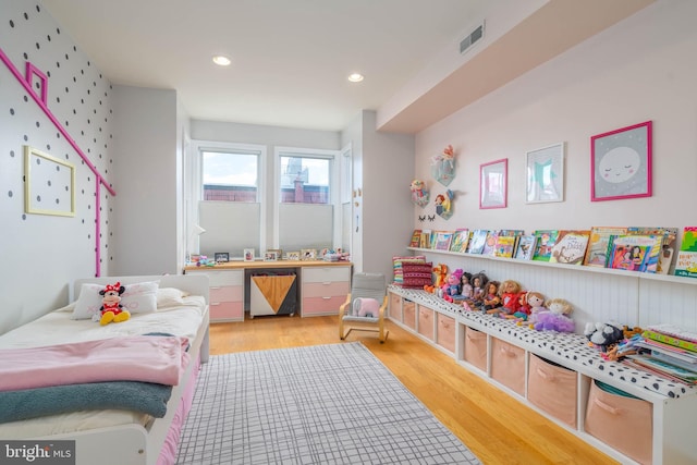 game room featuring light hardwood / wood-style flooring