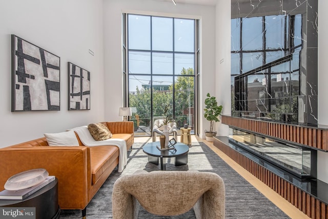 217 Tasker St, Philadelphia, PA 19148 - interior space with plenty of natural light and a high ceiling