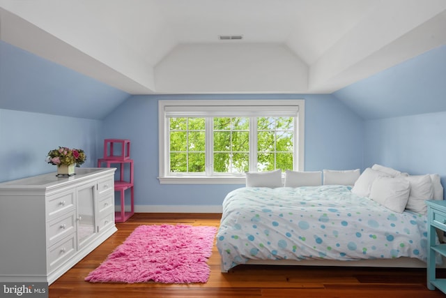 938 Old County Rd, Severna Park, MD 21146 - bedroom with visible vents, baseboards, lofted ceiling, and wood finished floors