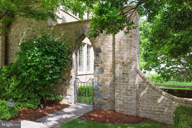 938 Old County Rd, Severna Park, MD 21146 - view of property exterior featuring a gate and fence