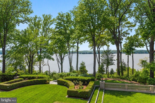 938 Old County Rd, Severna Park, MD 21146 - view of community with a water view and a yard