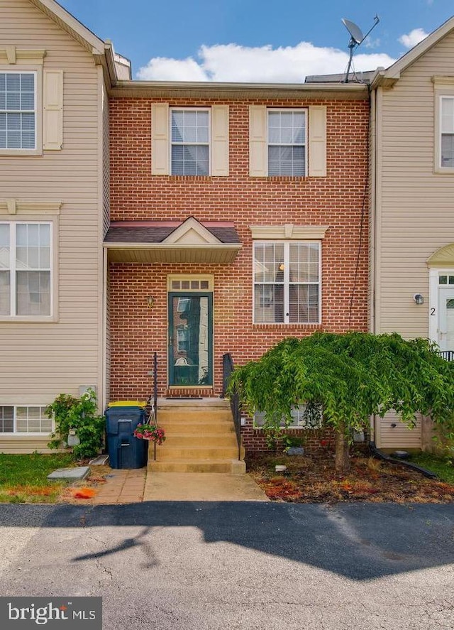 view of townhome / multi-family property