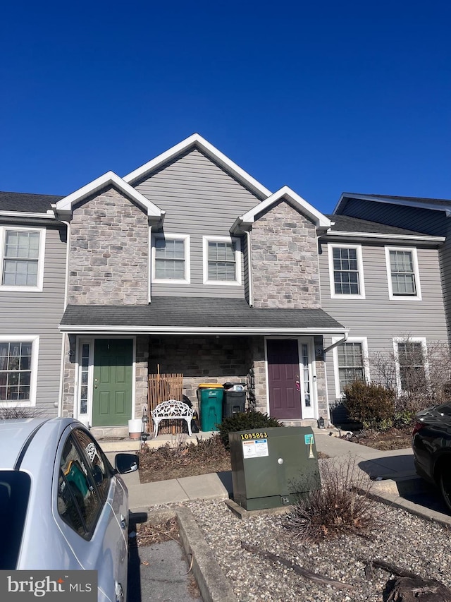 multi unit property featuring covered porch