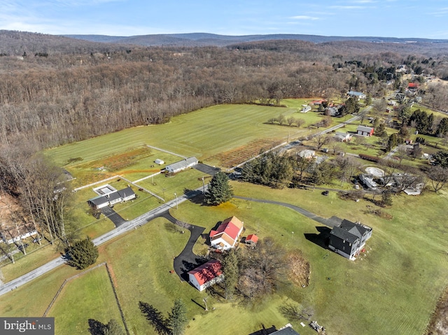 birds eye view of property featuring a rural view