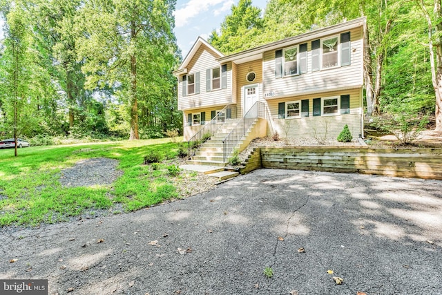 view of split foyer home