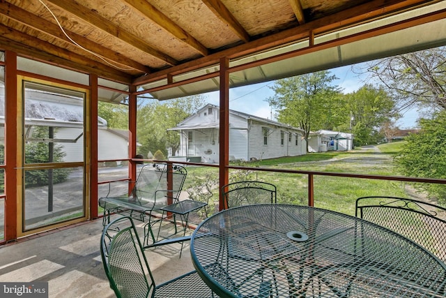 view of sunroom / solarium