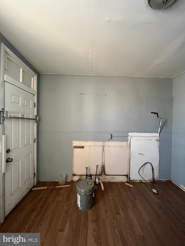 laundry room featuring dark hardwood / wood-style flooring