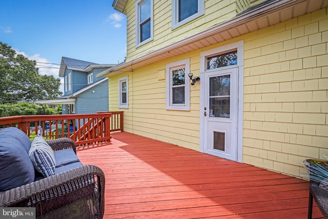 2902 Shirey Ave, Baltimore, MD 21214 - view of wooden terrace